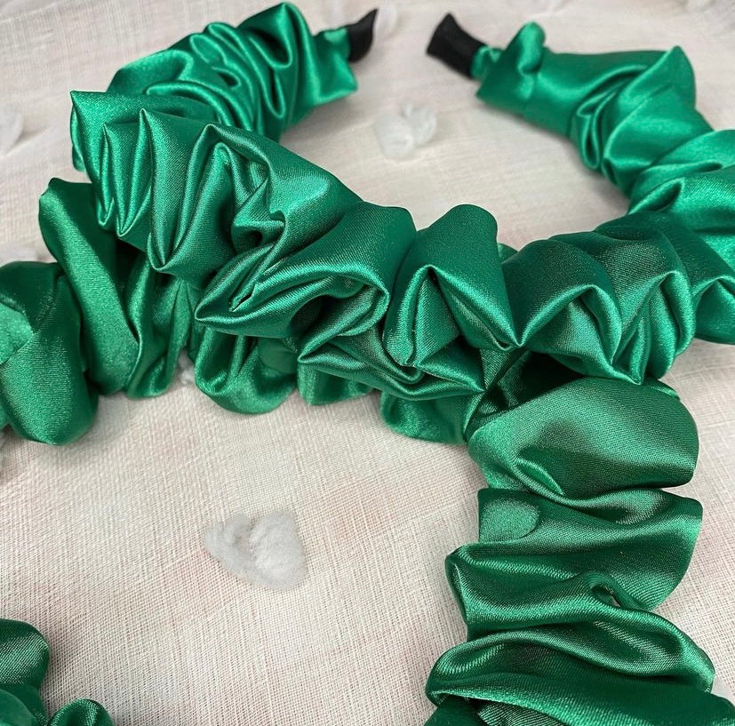 EMERALD SCRUNCHY HEADBAND