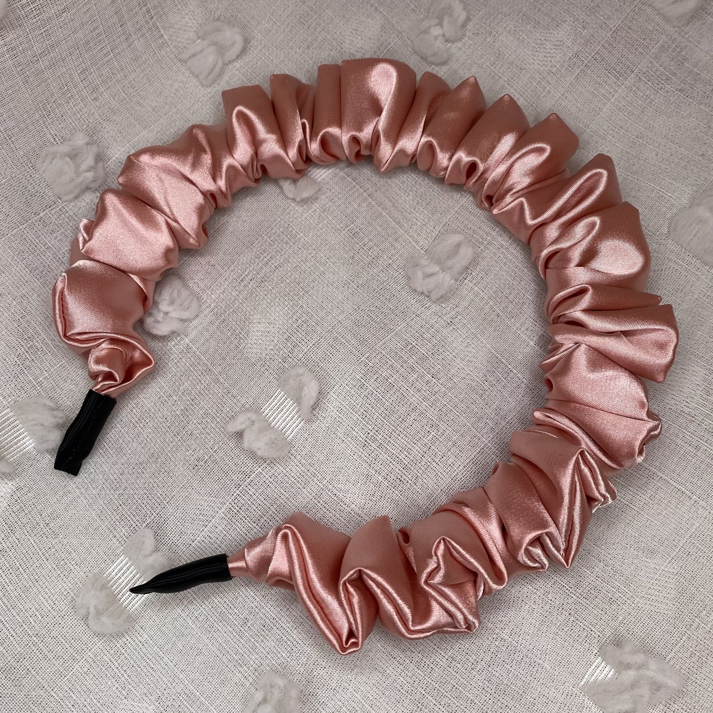 DUSTY PINK SCRUNCHY HEADBAND