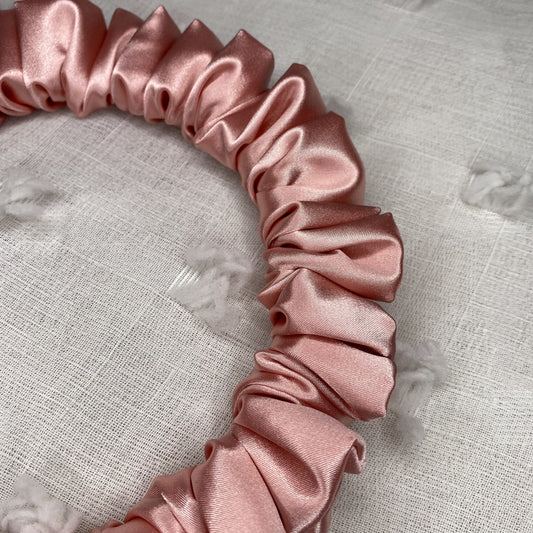 DUSTY PINK SCRUNCHY HEADBAND