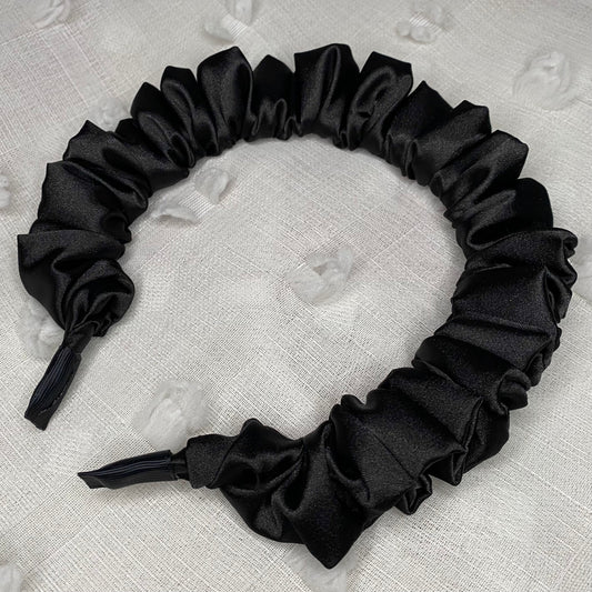 BLACK SCRUNCHY HEADBAND